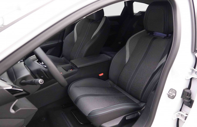 PEUGEOT_PEUGEOT_308_2652098_6.jpg PEUGEOT_PEUGEOT_308_2652098_6.jpg