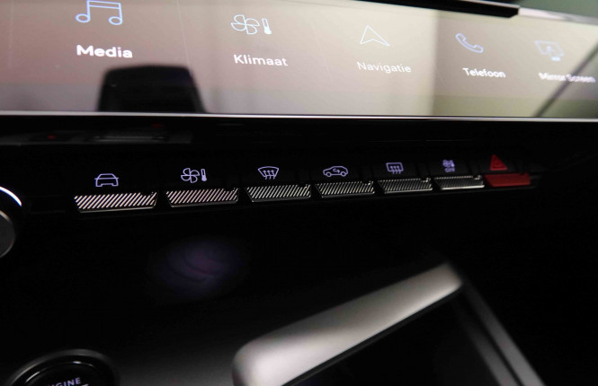 PEUGEOT_PEUGEOT_308_2652101_13.jpg PEUGEOT_PEUGEOT_308_2652101_13.jpg