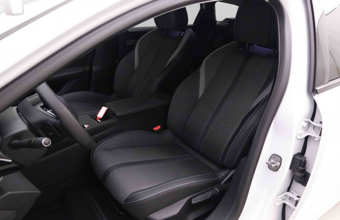 PEUGEOT_PEUGEOT_308_2652254_6.jpg