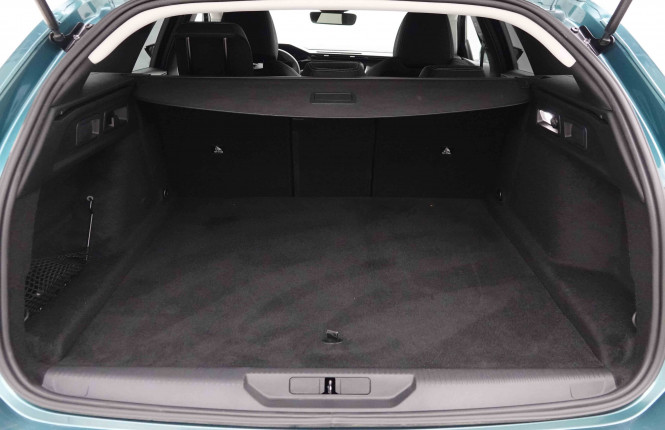 PEUGEOT_PEUGEOT_308_2652256_5.jpg