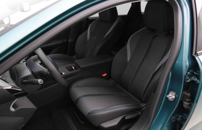 PEUGEOT_PEUGEOT_308_2652256_6.jpg