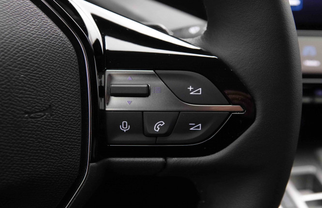 PEUGEOT_PEUGEOT_308_2652257_19.jpg PEUGEOT_PEUGEOT_308_2652257_19.jpg