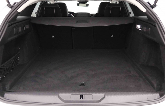 PEUGEOT_PEUGEOT_308_2652257_5.jpg PEUGEOT_PEUGEOT_308_2652257_5.jpg