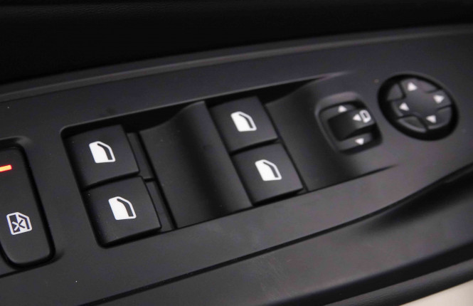 PEUGEOT_PEUGEOT_308_2652258_20.jpg PEUGEOT_PEUGEOT_308_2652258_20.jpg