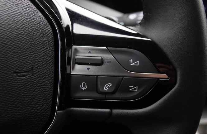 PEUGEOT_PEUGEOT_308_2652599_19.jpg PEUGEOT_PEUGEOT_308_2652599_19.jpg