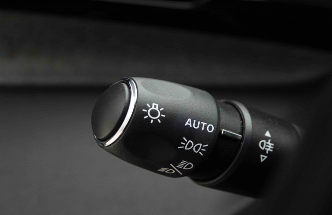 PEUGEOT_PEUGEOT_308_2653867_16.jpg PEUGEOT_PEUGEOT_308_2653867_16.jpg