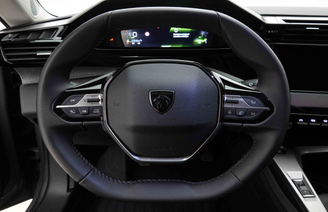 PEUGEOT_PEUGEOT_308_2653874_6.jpg