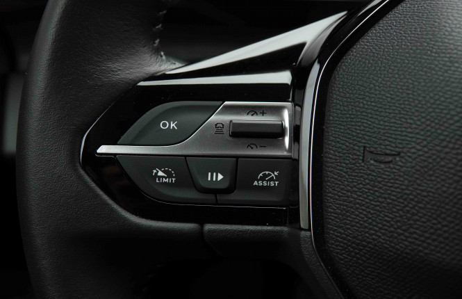 PEUGEOT_PEUGEOT_308_2653877_18.jpg PEUGEOT_PEUGEOT_308_2653877_18.jpg