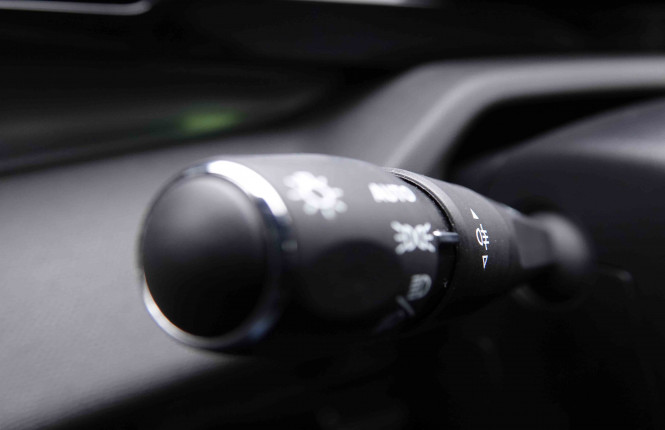 PEUGEOT_PEUGEOT_408_2548240_17.jpg