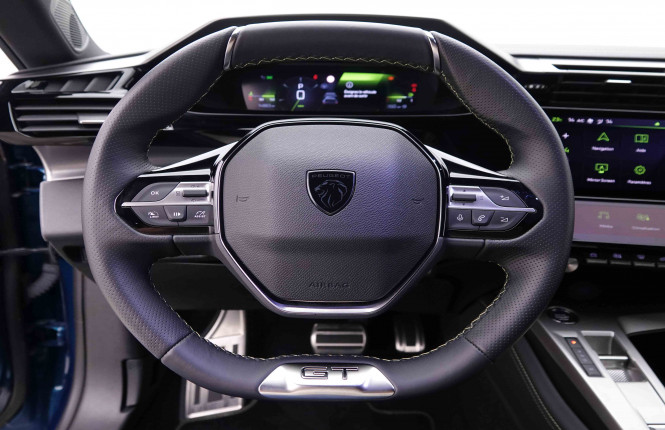 PEUGEOT_PEUGEOT_408_2548240_9.jpg