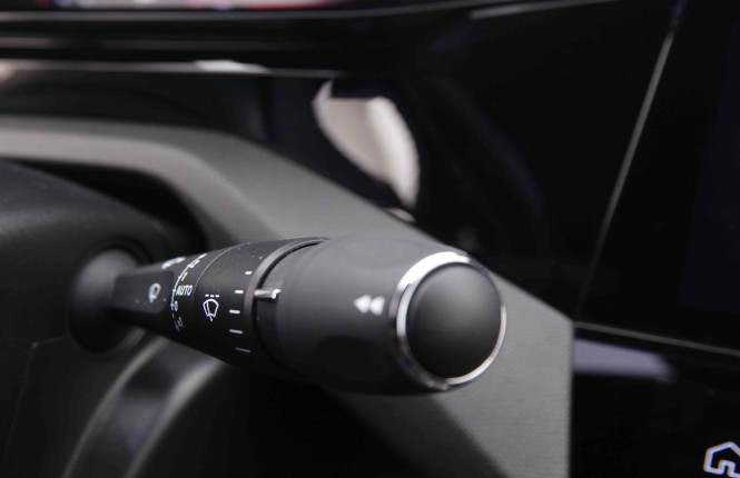 PEUGEOT_PEUGEOT_408_2548243_18.jpg