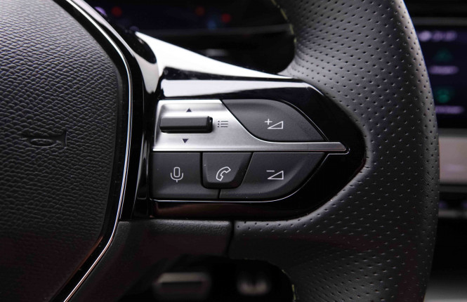 PEUGEOT_PEUGEOT_408_2548247_20.jpg