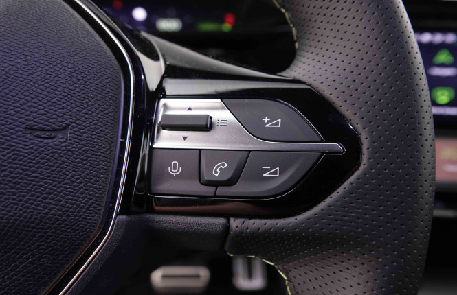 PEUGEOT_PEUGEOT_408_2548403_20.jpg