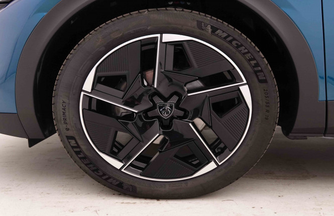 PEUGEOT_PEUGEOT_408_2548403_23.jpg