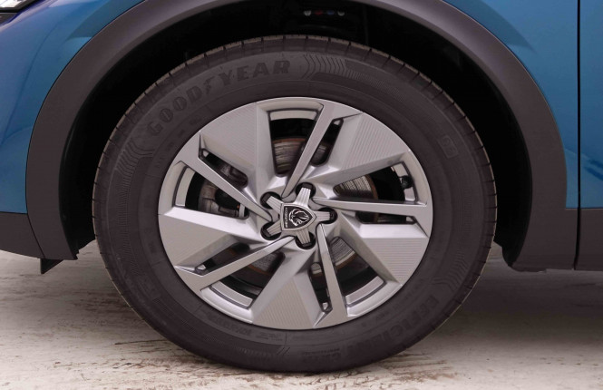 PEUGEOT_PEUGEOT_408_2548809_21.jpg