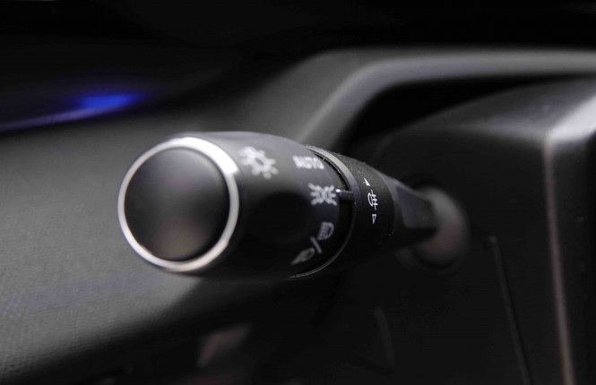 PEUGEOT_PEUGEOT_408_2550588_16.jpg PEUGEOT_PEUGEOT_408_2550588_16.jpg
