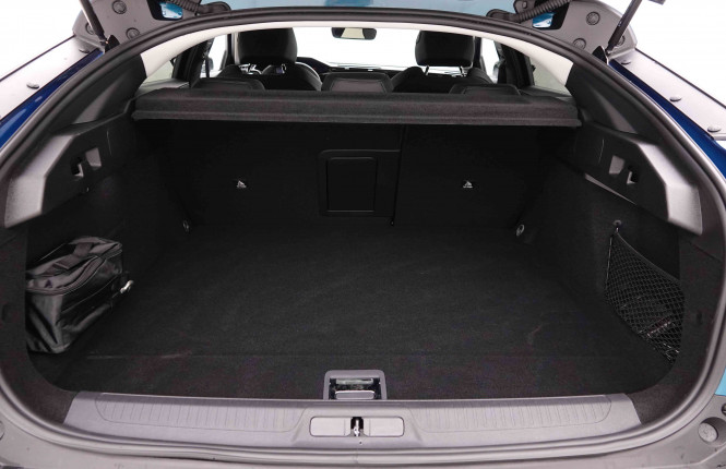 PEUGEOT_PEUGEOT_408_2550593_5.jpg