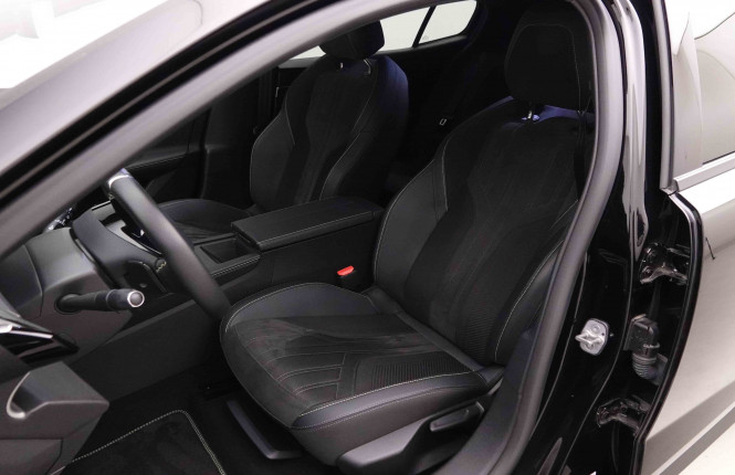 PEUGEOT_PEUGEOT_408_2551837_7.jpg