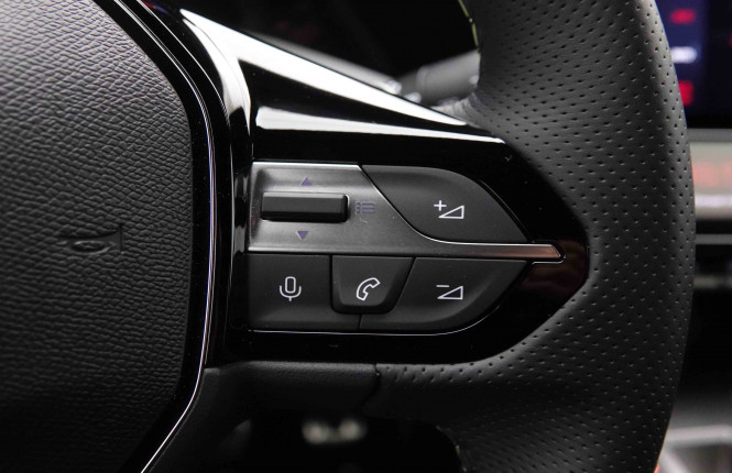 PEUGEOT_PEUGEOT_408_2653099_20.jpg PEUGEOT_PEUGEOT_408_2653099_20.jpg