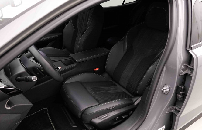 PEUGEOT_PEUGEOT_408_2653099_37.jpg PEUGEOT_PEUGEOT_408_2653099_37.jpg