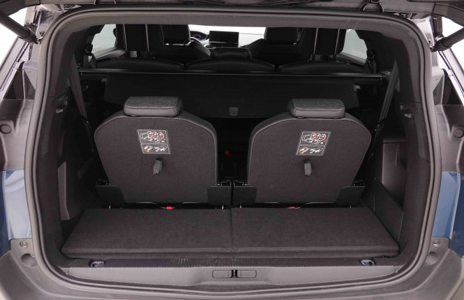 PEUGEOT_PEUGEOT_5008_2548166_5.jpg
