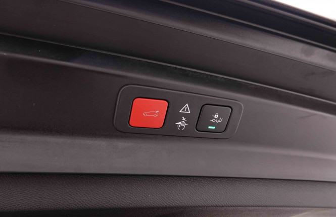 PEUGEOT_PEUGEOT_5008_2548168_7.jpg