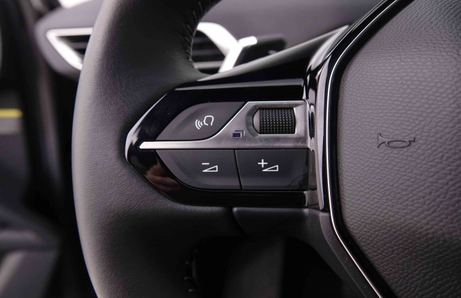 PEUGEOT_PEUGEOT_5008_2548173_19.jpg