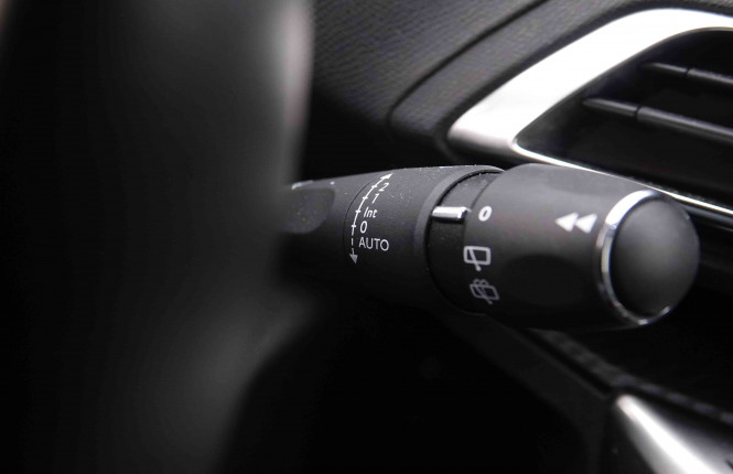 PEUGEOT_PEUGEOT_5008_2548179_19.jpg