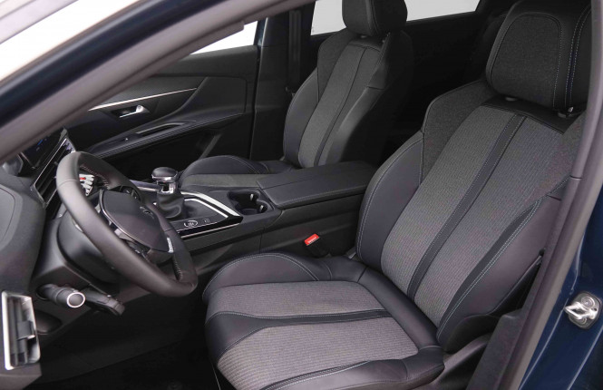 PEUGEOT_PEUGEOT_5008_2548179_8.jpg