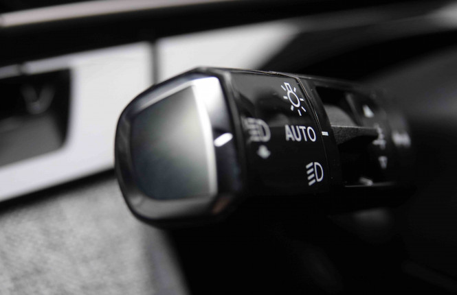 PEUGEOT_PEUGEOT_5008_2550036_17.jpg