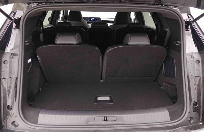 PEUGEOT_PEUGEOT_5008_2550036_5.jpg