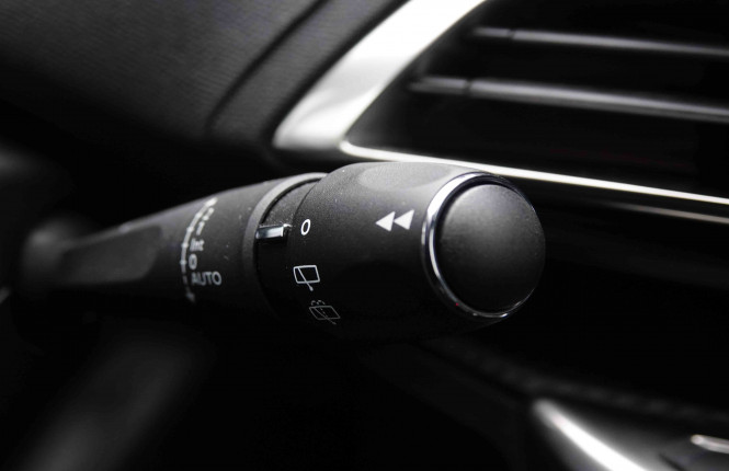 PEUGEOT_PEUGEOT_5008_2550738_18.jpg PEUGEOT_PEUGEOT_5008_2550738_18.jpg