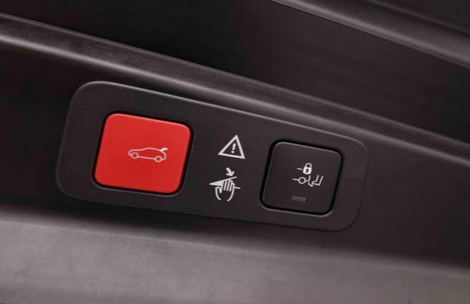 PEUGEOT_PEUGEOT_5008_2550738_6.jpg PEUGEOT_PEUGEOT_5008_2550738_6.jpg