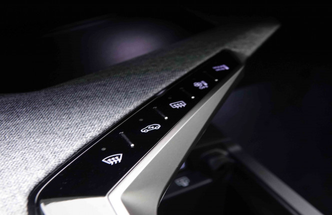 PEUGEOT_PEUGEOT_5008_2550862_16.jpg PEUGEOT_PEUGEOT_5008_2550862_16.jpg