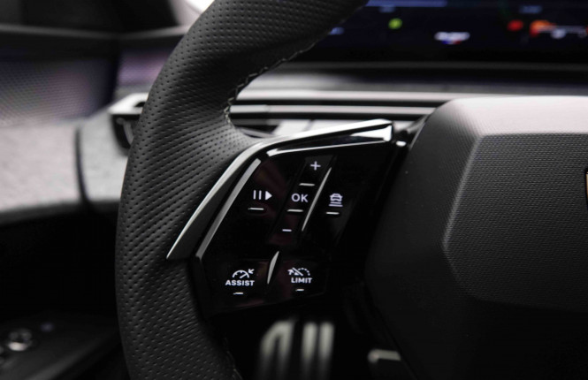 PEUGEOT_PEUGEOT_5008_2550862_20.jpg PEUGEOT_PEUGEOT_5008_2550862_20.jpg