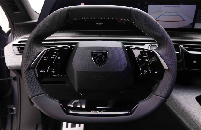 PEUGEOT_PEUGEOT_5008_2550870_9.jpg