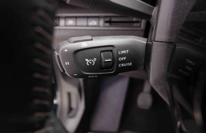 PEUGEOT_PEUGEOT_5008_2551073_20.jpg PEUGEOT_PEUGEOT_5008_2551073_20.jpg