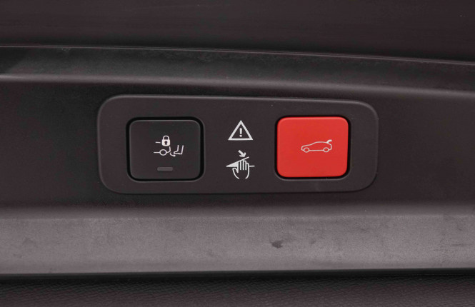 PEUGEOT_PEUGEOT_5008_2551073_6.jpg PEUGEOT_PEUGEOT_5008_2551073_6.jpg