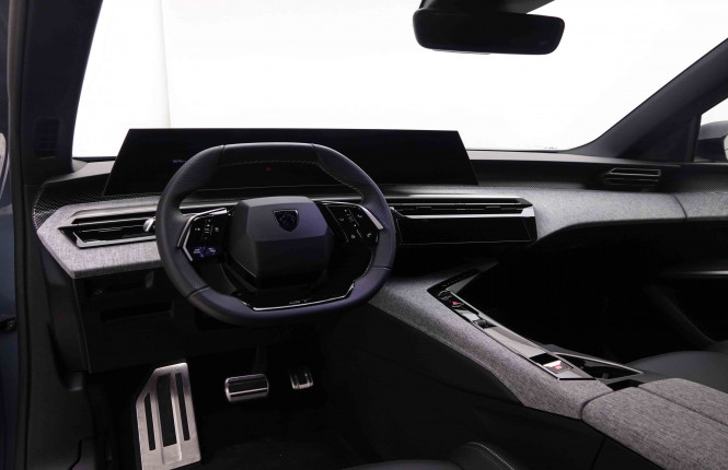 PEUGEOT_PEUGEOT_5008_2551308_8.jpg