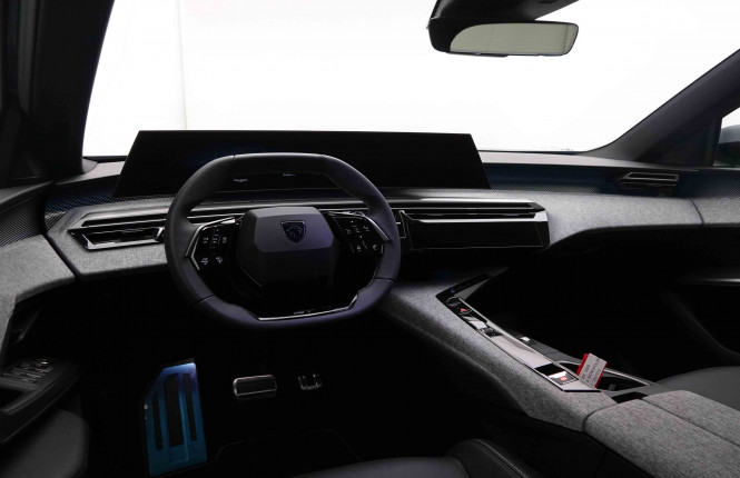 PEUGEOT_PEUGEOT_5008_2551310_8.jpg