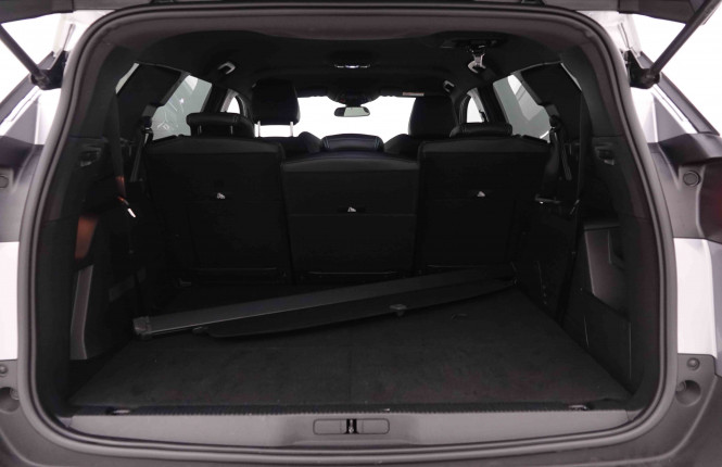 PEUGEOT_PEUGEOT_5008_2551422_5.jpg PEUGEOT_PEUGEOT_5008_2551422_5.jpg