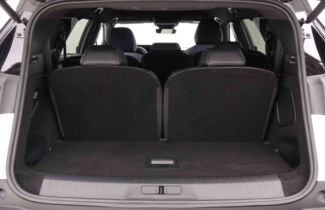 PEUGEOT_PEUGEOT_5008_2652683_5.jpg