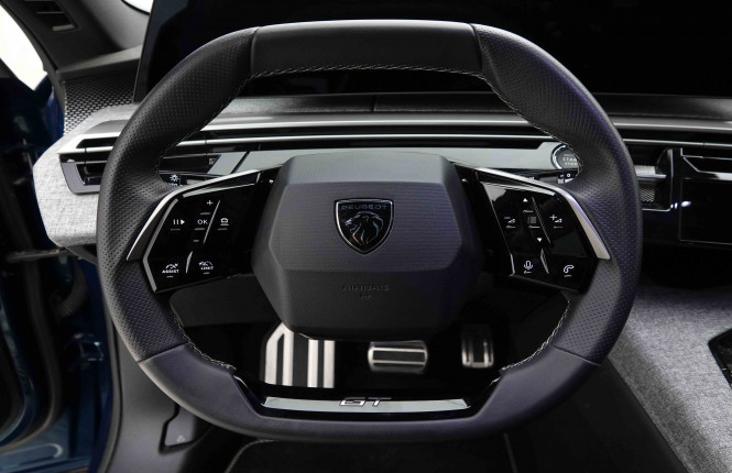 PEUGEOT_PEUGEOT_5008_2652685_9.jpg