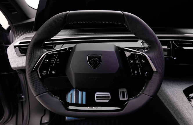PEUGEOT_PEUGEOT_5008_2653285_10.jpg