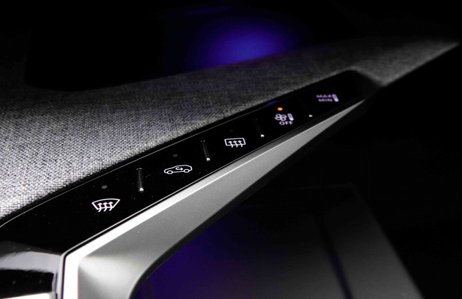 PEUGEOT_PEUGEOT_5008_2653286_16.jpg