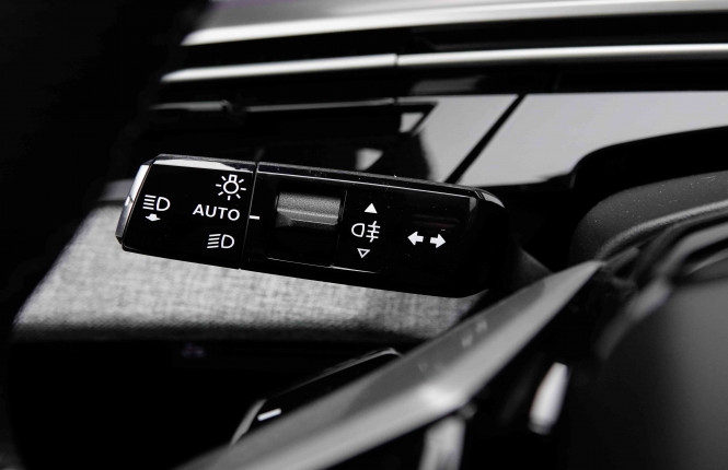 PEUGEOT_PEUGEOT_5008_2653287_18.jpg