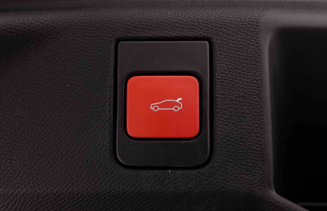 PEUGEOT_PEUGEOT_5008_2653287_6.jpg