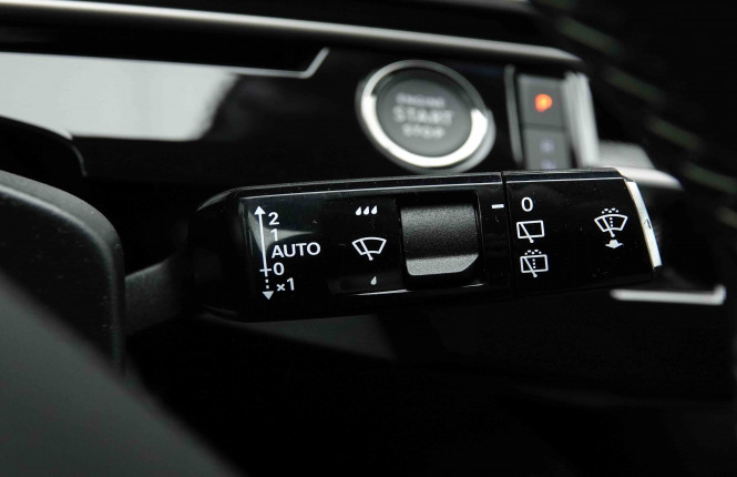 PEUGEOT_PEUGEOT_5008_2653565_19.jpg PEUGEOT_PEUGEOT_5008_2653565_19.jpg