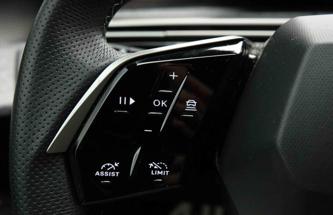 PEUGEOT_PEUGEOT_5008_2654159_19.jpg
