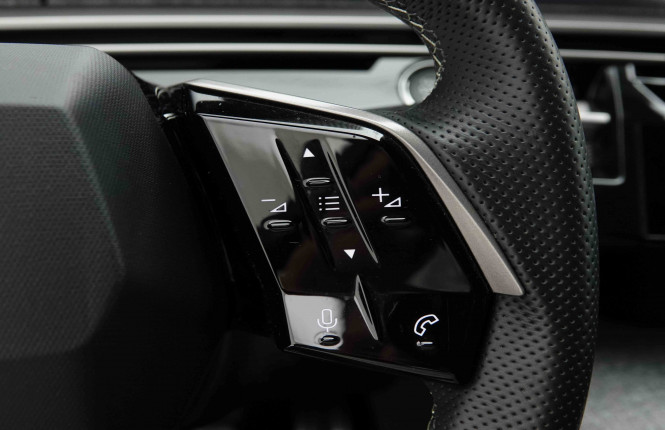 PEUGEOT_PEUGEOT_5008_2654160_20.jpg